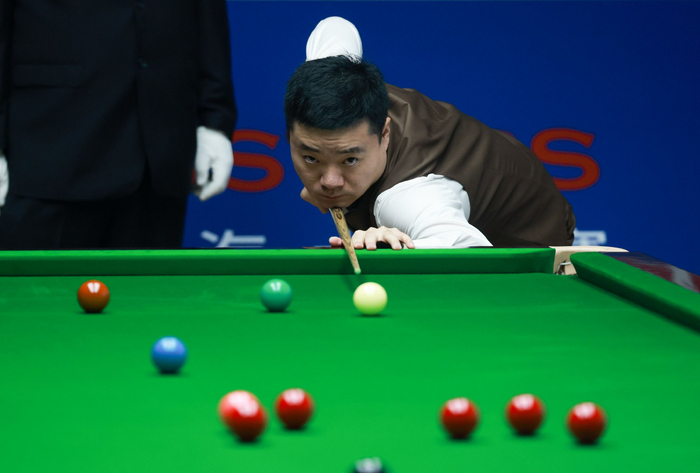 了他在勒沃 了他在勒沃