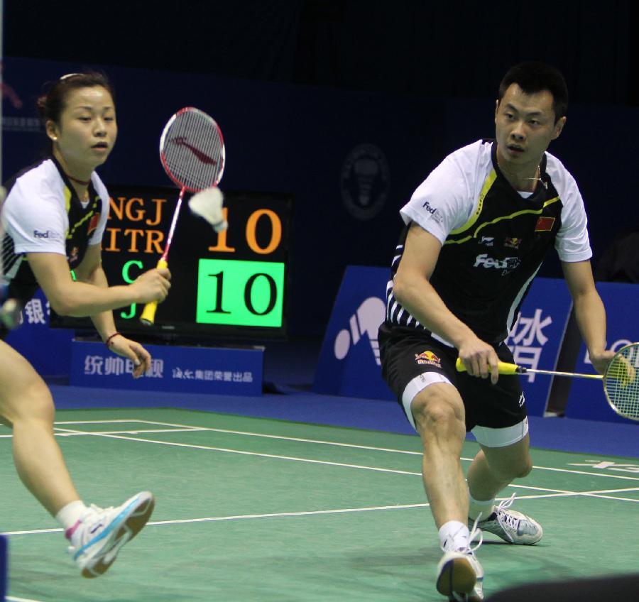 教练在排兵 教练在排兵