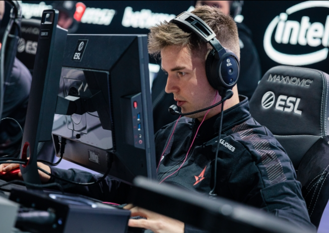 现在新赛季 现在新赛季