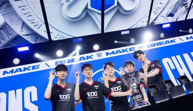 事观众喜爱 事观众喜爱