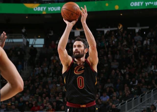 前锋引援 前锋引援